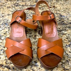 Italian Mariealla platform sandals